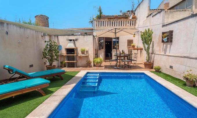 Porreres House | Holiday Home Pueblo by Interhome