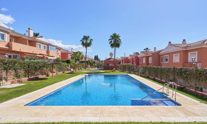 Caleta de Velez House | Holiday Home 'Vistamar Caleta Oasis' with Sea Views, Wi-Fi and Air Conditioning