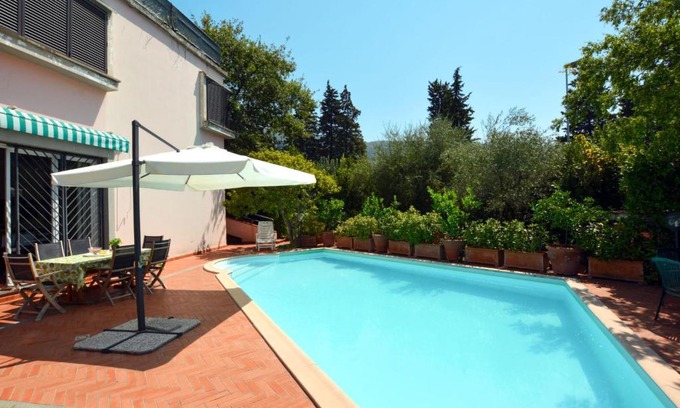 Prato House | Holiday Home Villa Lucia by Interhome