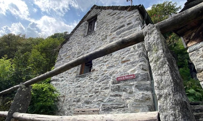 Aurigeno House | Holiday house Aurigeno for 5 - 7 persons with 2 bedrooms - Holiday house