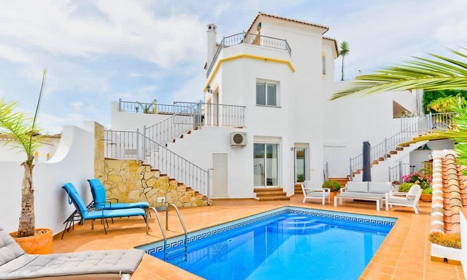 Punta Lara House | Holiday house Nerja for 1 - 8 persons with 4 bedrooms - Holiday home