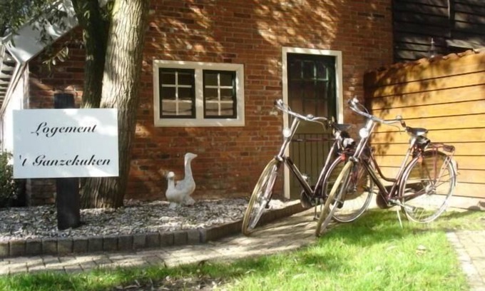 Vriescheloo House | Holiday house Vriescheloo for 1 - 2 persons with 1 bedroom - Holiday apartment in one or multi-famil