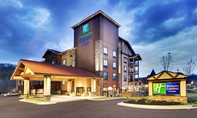 Helen Hotel | Holiday Inn Express Helen by IHG