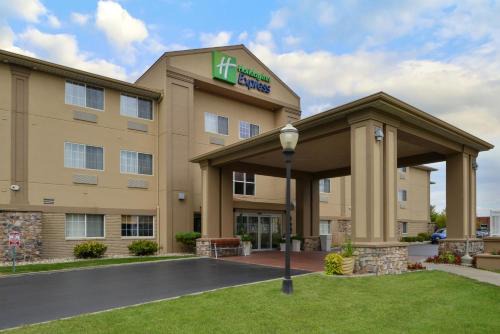 Saint Joseph Hotel | Holiday Inn Express Hotel & Suites-Saint Joseph by IHG