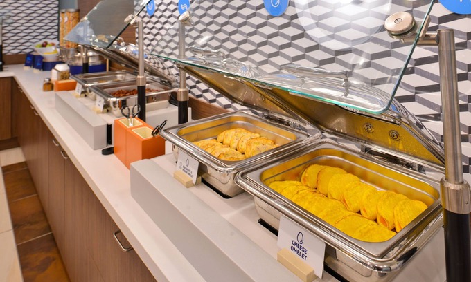 Harrison Hotel | Holiday Inn Express Hotel & Suites Harrison by IHG