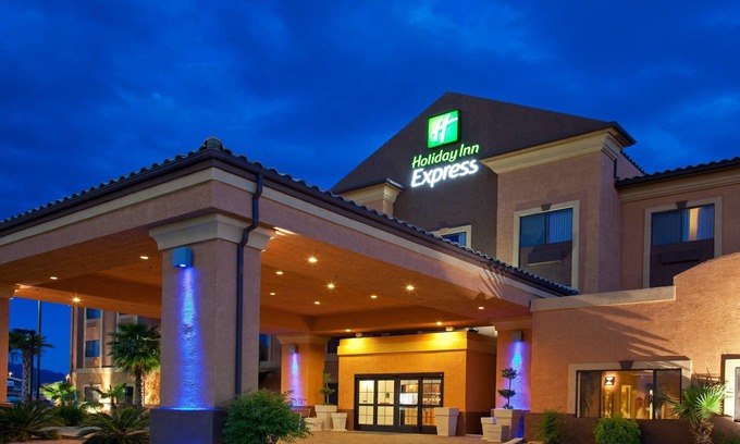 Kingman Hotel | Holiday Inn Express Hotel & Suites Kingman by IHG
