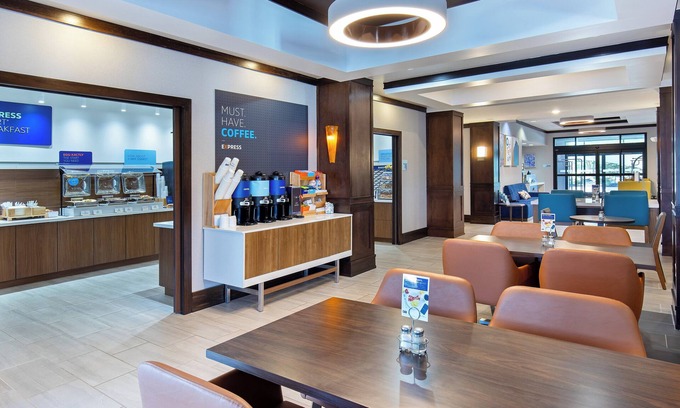 Ooltewah Hotel | Holiday Inn Express Hotel Ooltewah Springs-Chattanooga by IHG