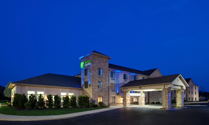 Logan Hotel | Holiday Inn Express Logan by IHG