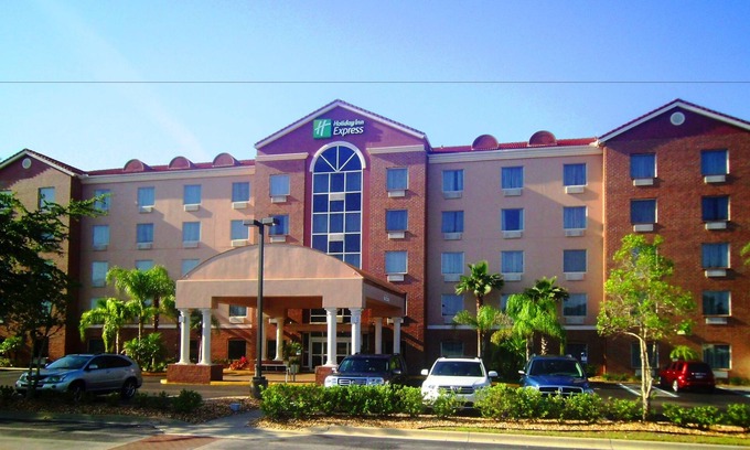 Deltona Lakes Hotel | Holiday Inn Express & Suites Orange City - Deltona by IHG