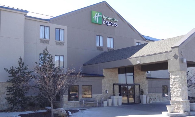 Bonner Springs Hotel | Holiday Inn Express Hotel Kansas City - Bonner Springs by IHG