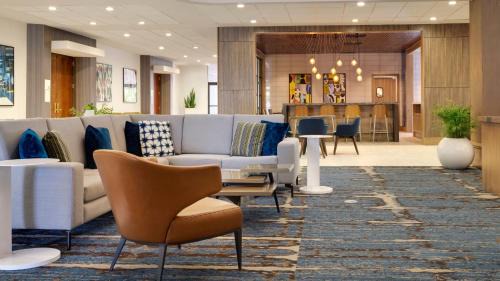 San Jose Hotel | Holiday Inn San Jose-Silicon Valley by IHG
