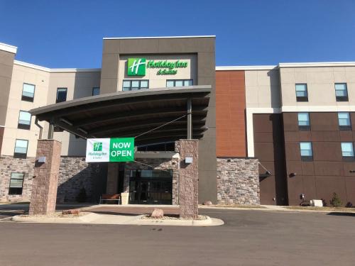 Sioux Falls Hotel | Holiday Inn & Suites Sioux Falls - Airport by IHG
