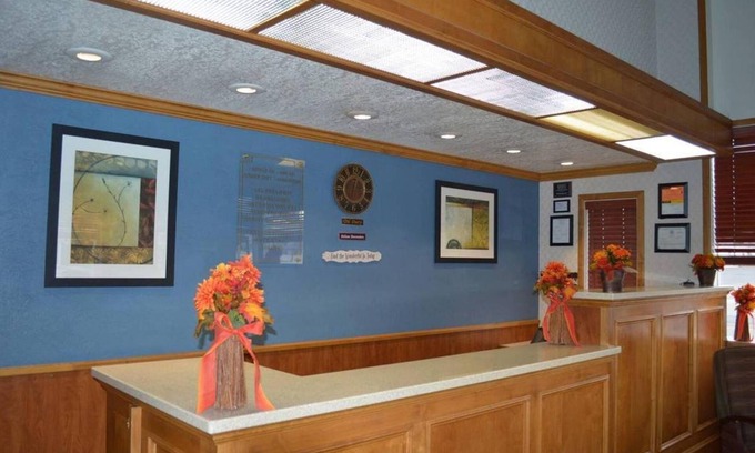 Winnemucca Hotel | Holiday Motel