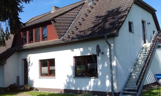 Ahrenshagen-Daskow Apartment | Holiday on the Baltic Sea - a secluded location near the forest