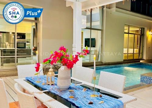 Central Pattaya Villa | Holiday Pool Villa Pattaya
