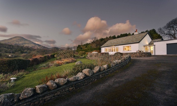 Torver House | Hollace, Coniston - Lake District cottage sleeping 4 guests with garden and stunning views