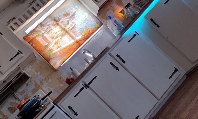 Barstow House | Home Away from Home. I-15 hwy & 1-40 hwy meet, Walmart & Famous Barstow Station.