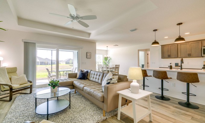 Okahumpka House | Home w/Lanai + Community Perks in The Villages!
