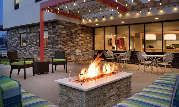 Leavenworth Hotel | Home2 Suites by Hilton Leavenworth Downtown