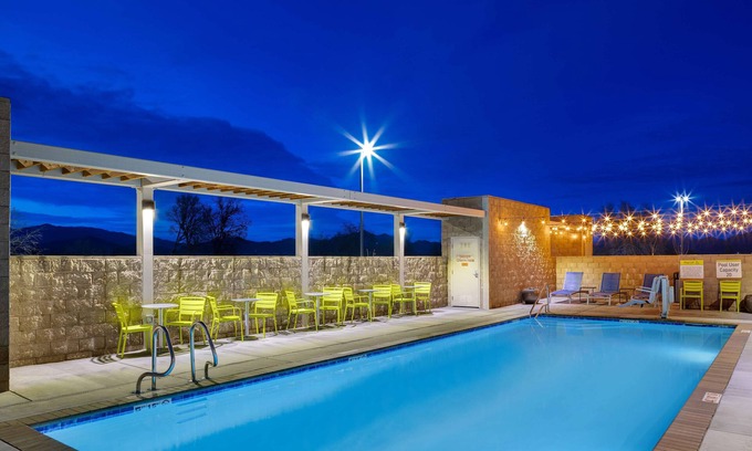 Redding Hotel | Home2 Suites By Hilton Redding