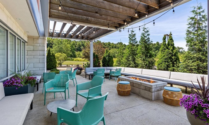 Austintown Hotel | Home2 Suites by Hilton Youngstown West/Austintown