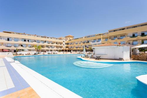 Playa Paraiso Apartment | Home2Book Cute Apartment with Pool, Callao Salvaje