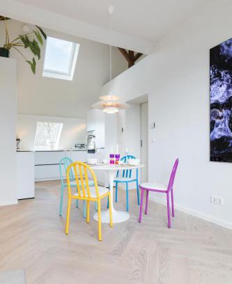 Golzheim Apartment | HOMEFY - Luxury Art Apartment