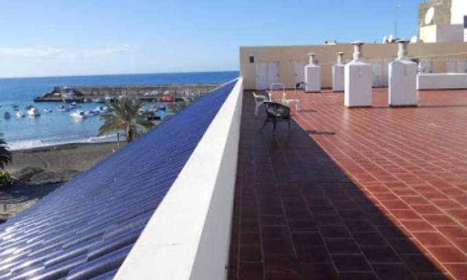 Playa San Juan Apartment | Homerez - 38 m away from the beach! Appartement for 3 ppl. at Playa San Juan