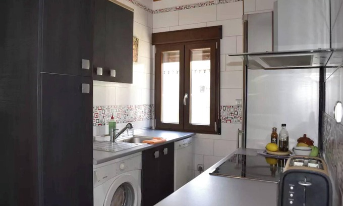 Ambroz Apartment | Homerez - Ambroz apt with pool