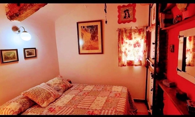 Old Town Apartment | Homerez - Beautiful appartement for 3 ppl. at Cuenca