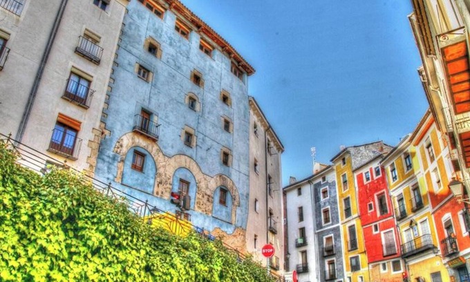 Cuenca Apartment | Homerez - Charming Apartment in Cuenca, Balcony, 80 m²