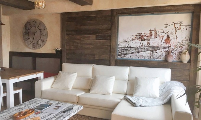 Old Town Apartment | Homerez - Charming apartment in Cuenca with fireplace - 80 sqm