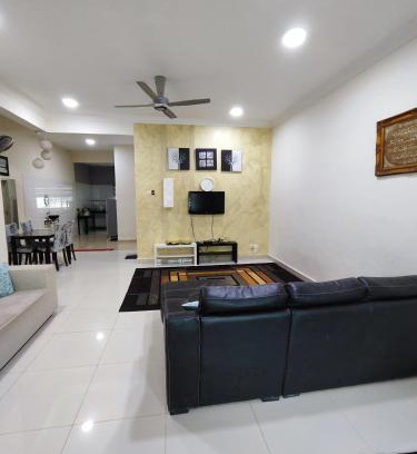 Temerloh House | Homestay Temerloh Max 20pax 4 Aircond 4 Bedroom 3 Heater Water Filter Near Bandar Temerloh