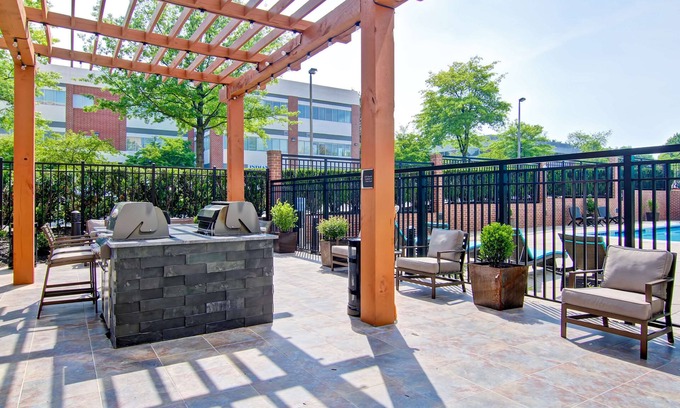 Gaithersburg Hotel | Homewood Suites by Hilton Gaithersburg/Washington, DC North