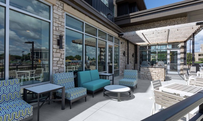 Edina Hotel | Homewood Suites by Hilton Edina Minneapolis