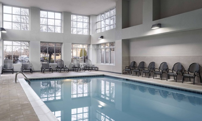 Northeast Columbus Hotel | Homewood Suites by Hilton Columbus/Airport