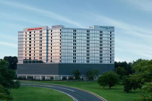 Teaneck Hotel | Homewood Suites By Hilton Teaneck Glenpointe