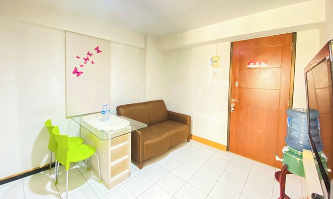 Kebagusan Apartment | Homey 2Br With Modern Design Kebagusan City Apartment