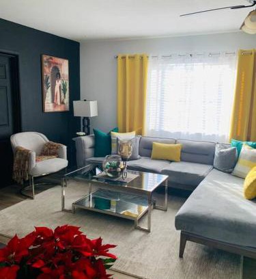 Las Vegas House | Homey Comfy Vacation Rentals - Las Vegas