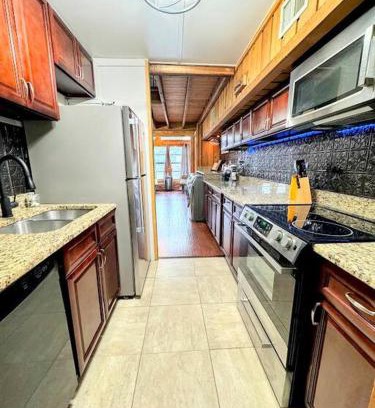 Vacation Village House | Hook's Cabin- Lake & Pool Near Disney A-frame