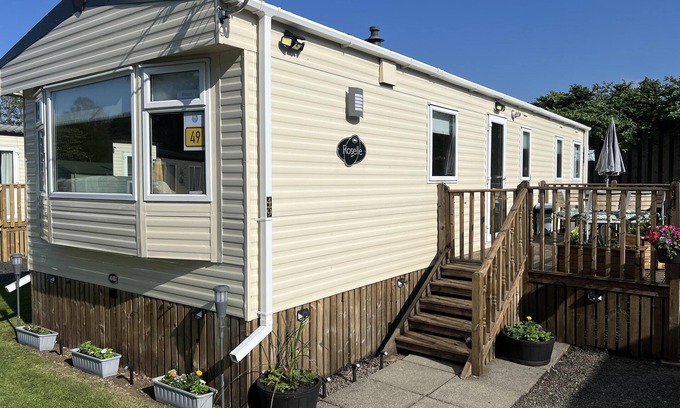Hawick Cabin | Hornshole Hideaway Caravan Hawick