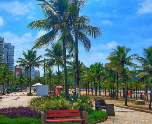 Mirim House | Hospedagem Primeira Quadra da Praia