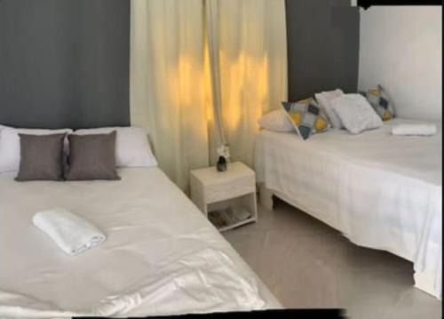 Pedernales House | Hospedaje Las Flores Pedernales