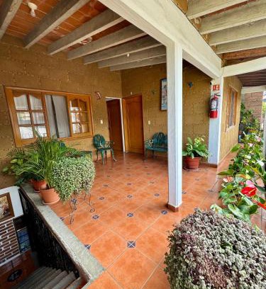 San Miguel Hotel | Hospedaje Teponaztle