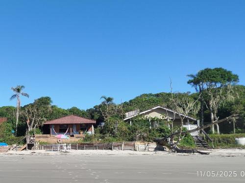 Paranagua House | Hospedaria da Chris