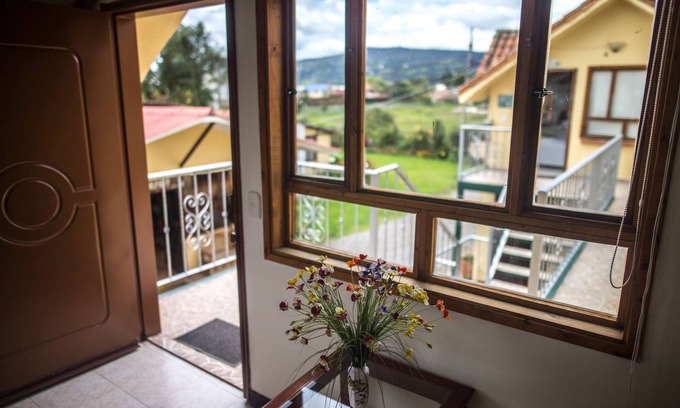 Chia Hotel | Hospederia El Portal de las Flores