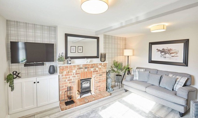 Hurworth-on-Tees House | Host & Stay | 19 West End