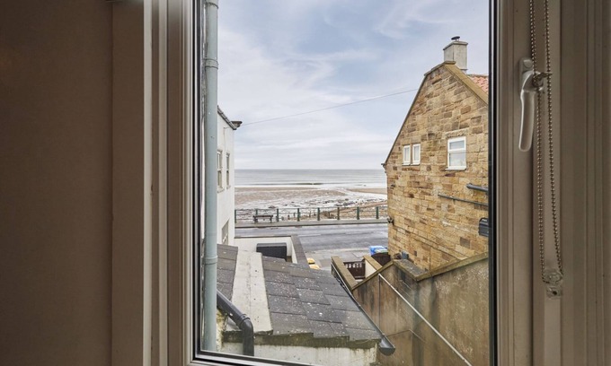 Sandsend House | Host & Stay | Beachside Cottage