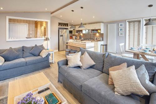 Runswick Bay House | Host & Stay - Puffins Rest