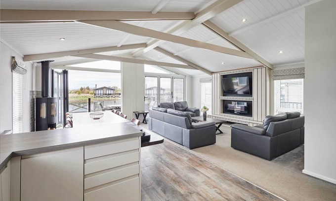 Carlton-in-Cleveland Ski Chalet | Host & Stay | River Tees Lodge